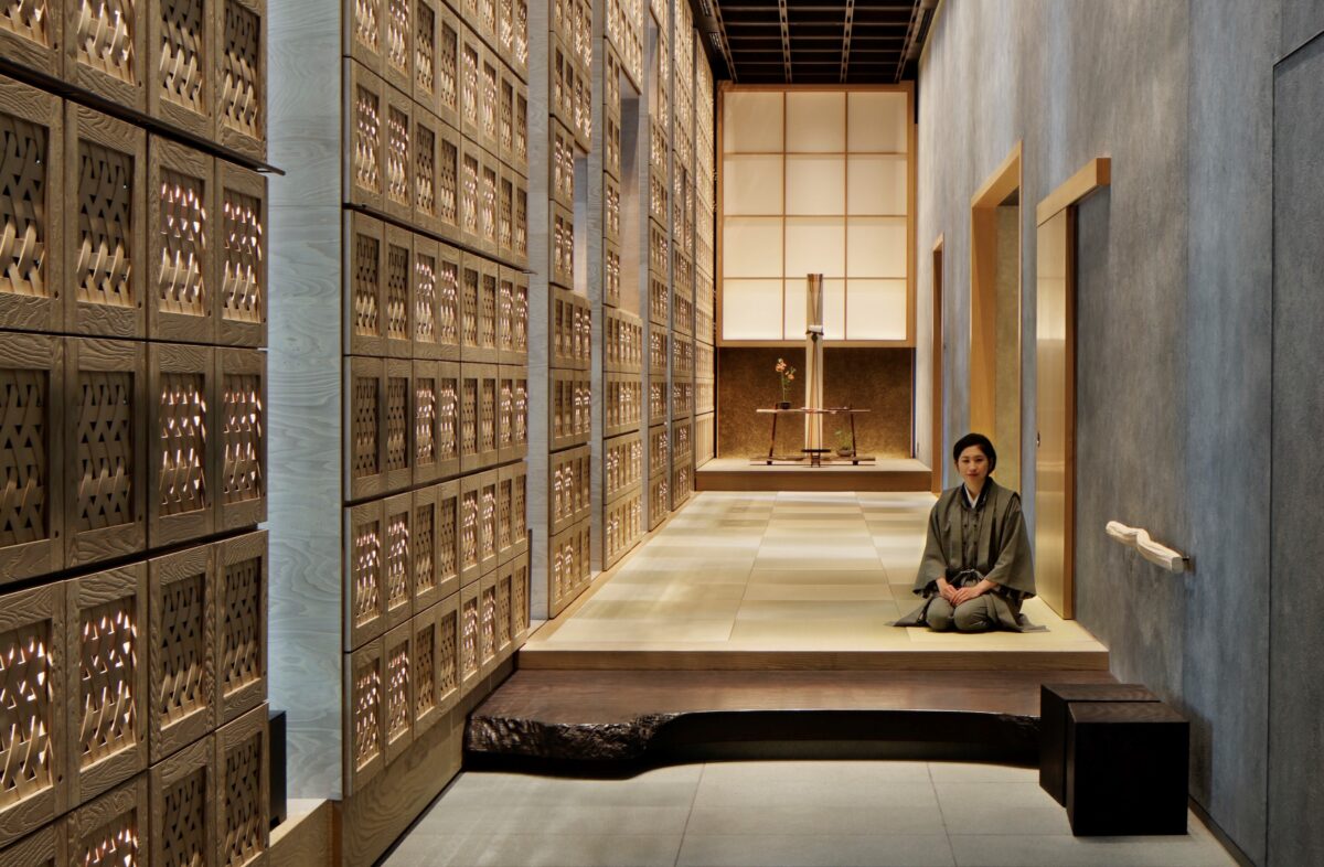 HOSHINOYA Tokyo and HOSHINOYA Bali Honoured with Prestigious Condé Nast Traveller Triple Crown